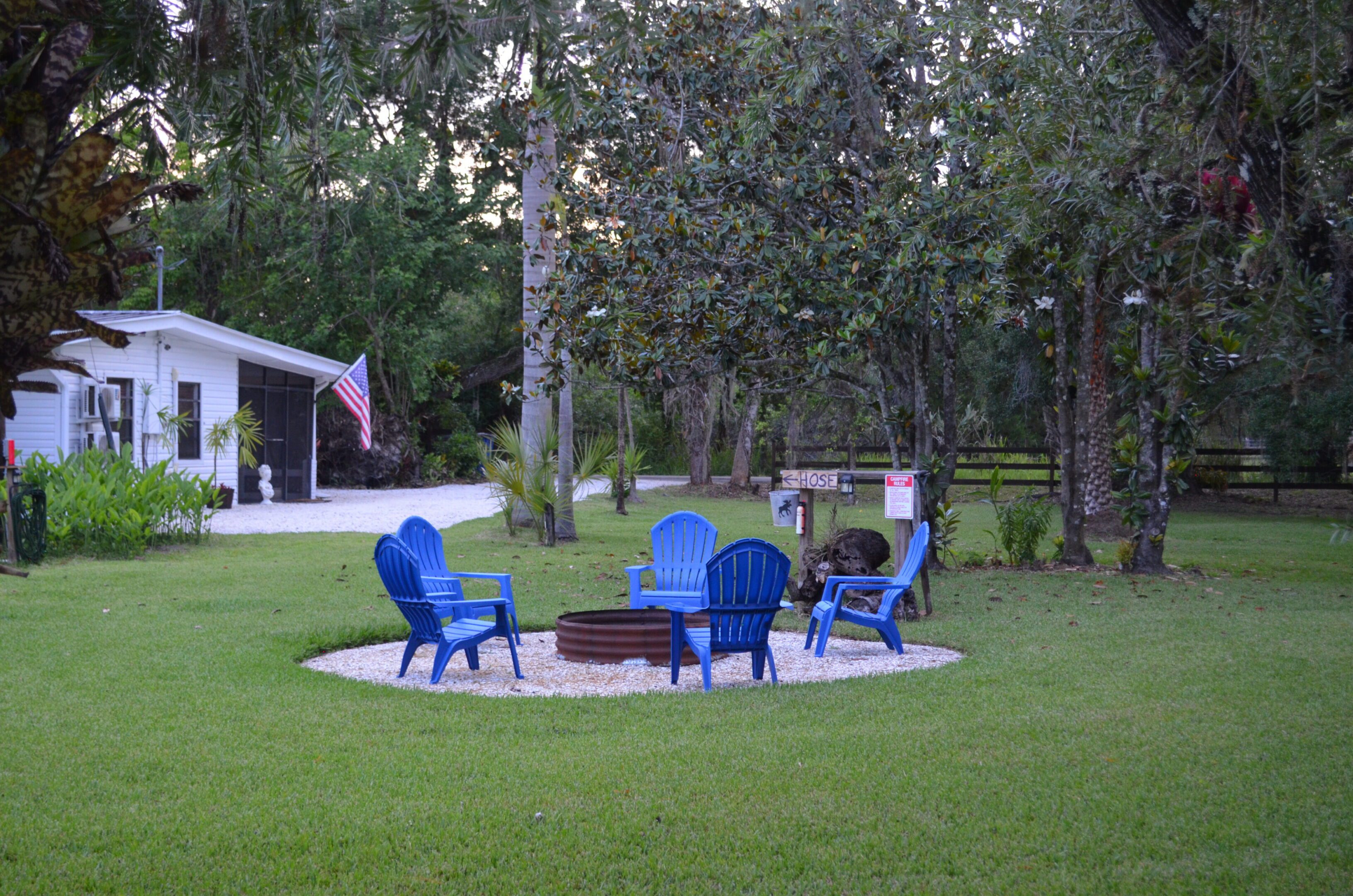6a2831ab5aa15_AO_GroundsFirePit3